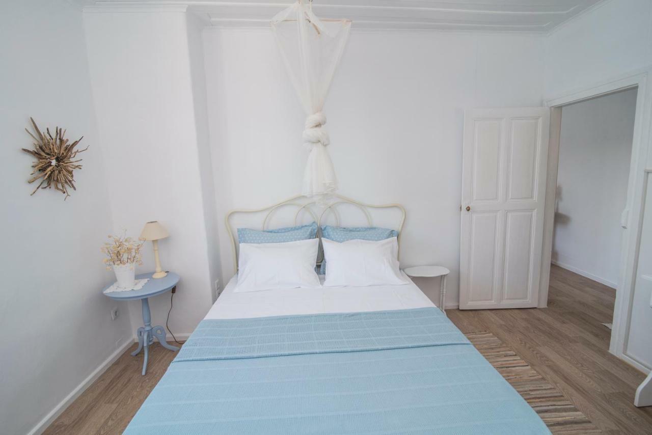 バティ Cavos Seaside Houseヴィラ エクステリア 写真