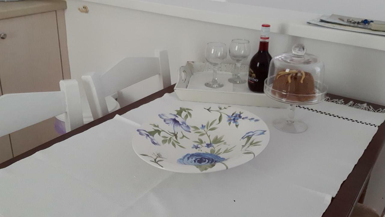 バティ Cavos Seaside Houseヴィラ エクステリア 写真